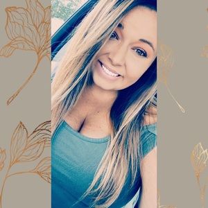 Meet your Posher, Ashlee